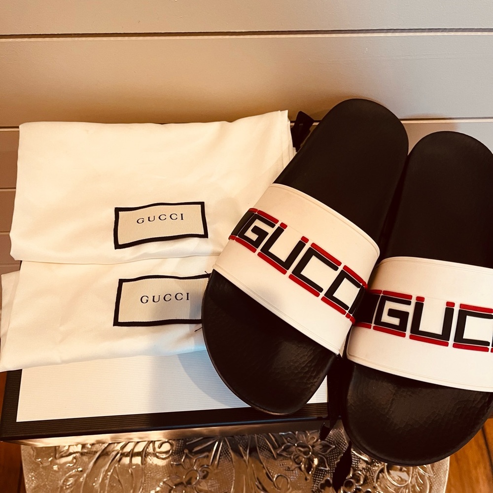 NEW Gucci St. Nastro Rubber Slides